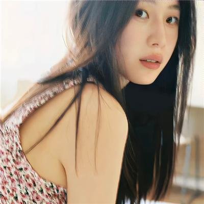 性感年华在线观看封面